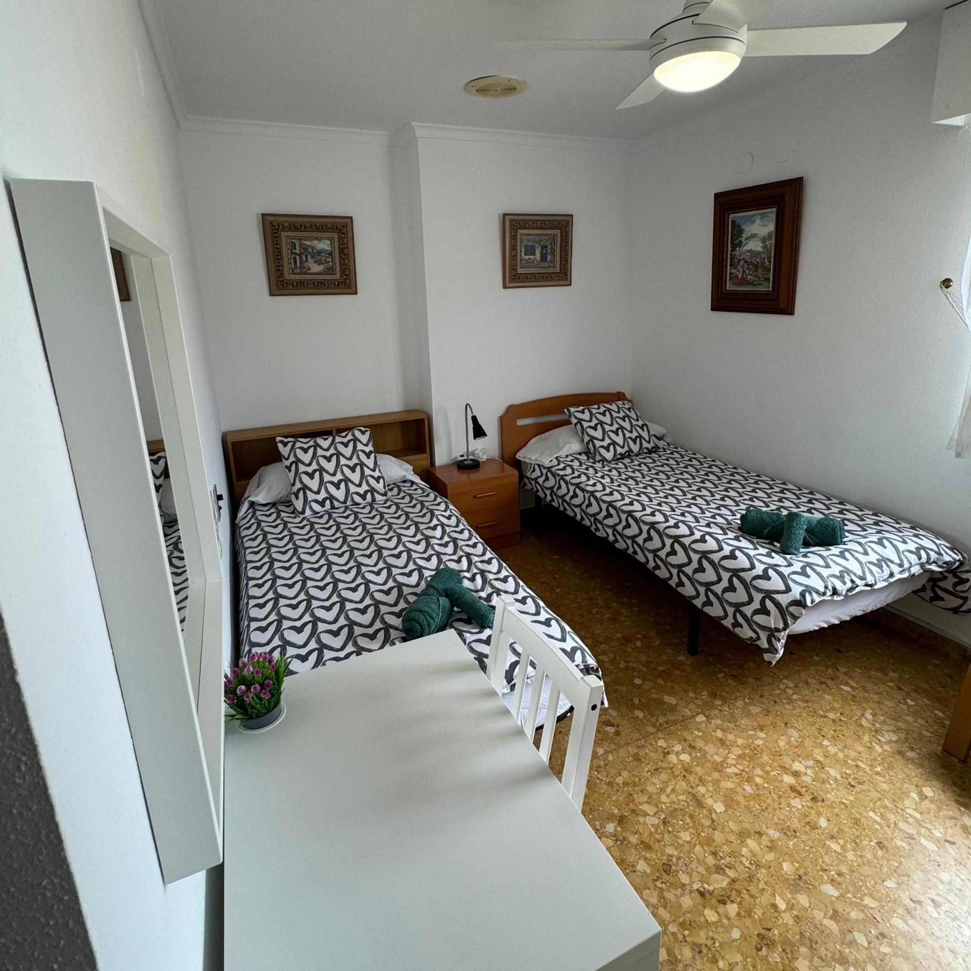 Habitaciones En Gandia A 5 Min Del Centro Historico Exterior foto